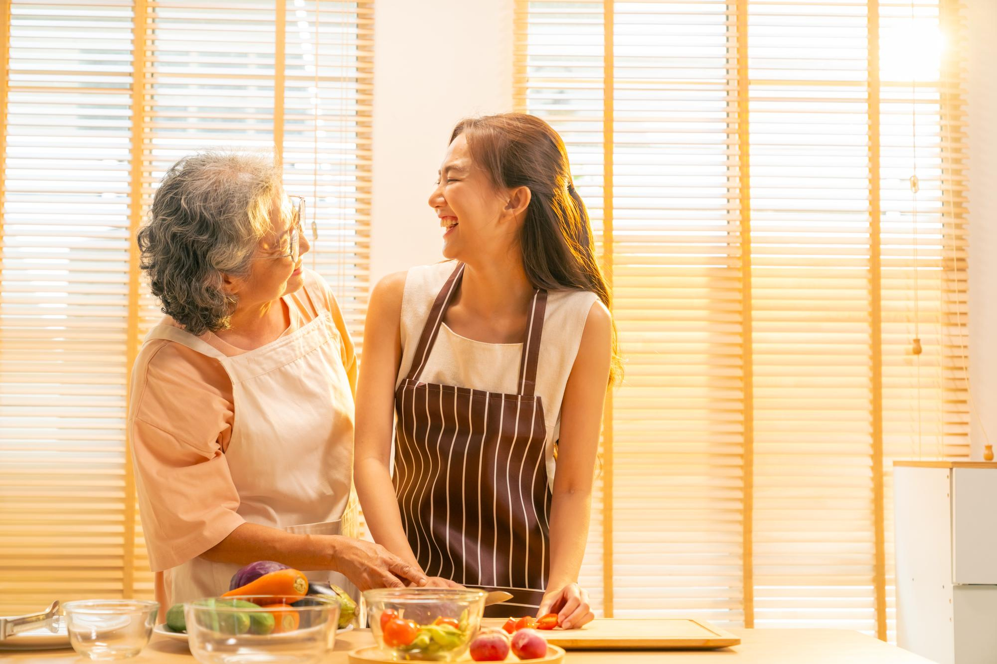 THE SLOW RHYTHM OF PARKINSONISM | The Ancient Ayurveda | Dr PRATHIBHA G | Ayurveda, ISSUE 46, Women’s Health